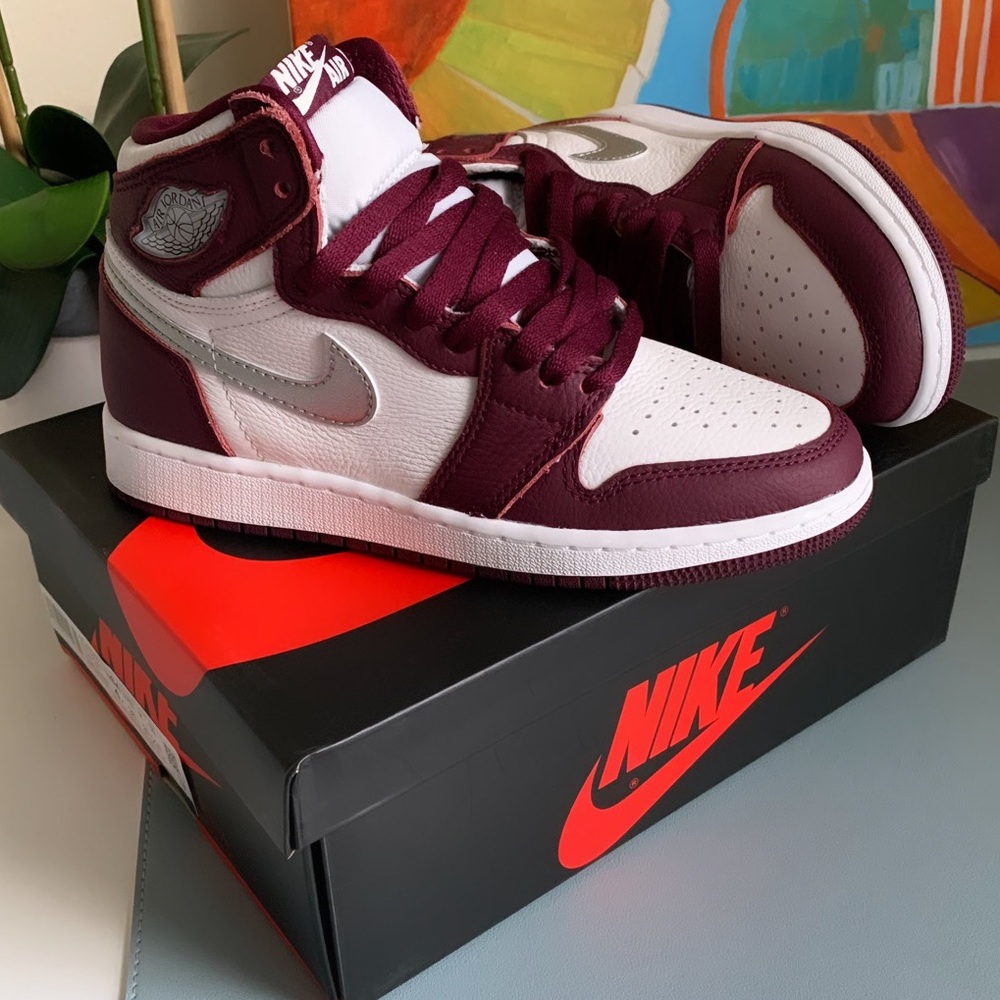Air Jordan 1 Retro High OG GS - Picture 5 of 11